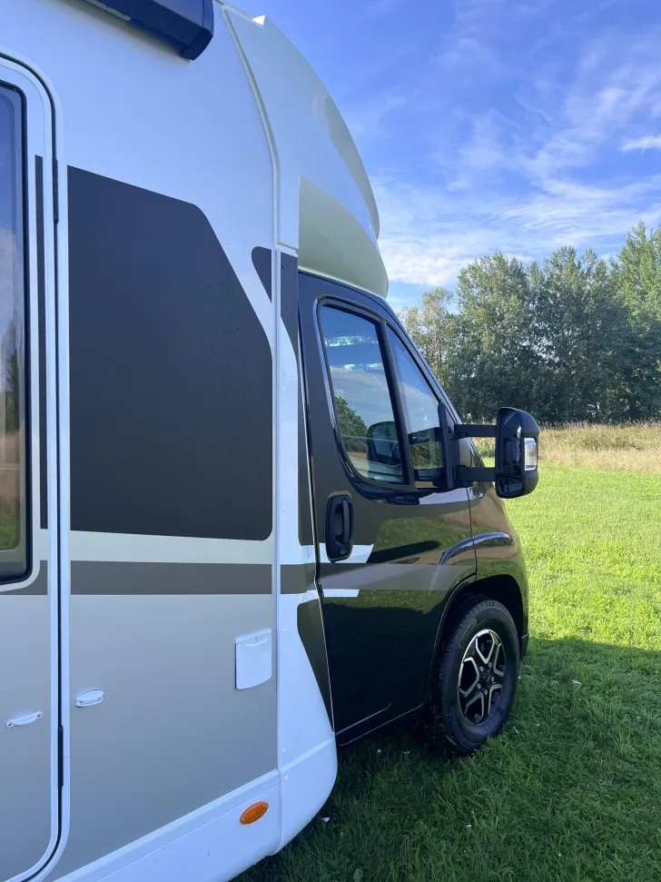 Fahrzeugbild Sunlight Adventure T 68 Markise/Automatik #8