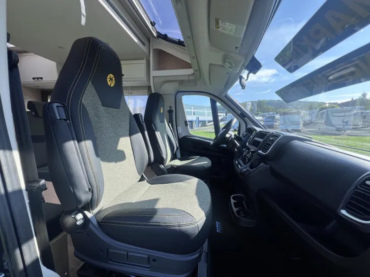 Fahrzeugbild Sunlight Adventure T 68 Markise/Automatik #13