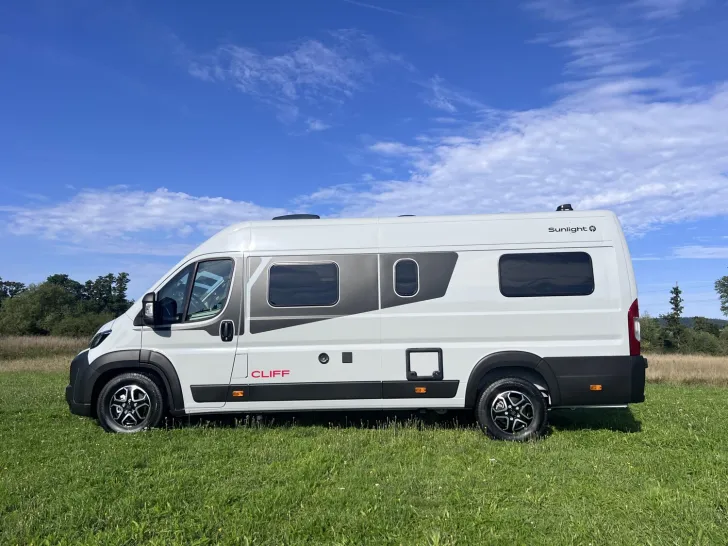 Fahrzeugbild Sunlight Adventure Cliff 640 Markise/Automatik #3