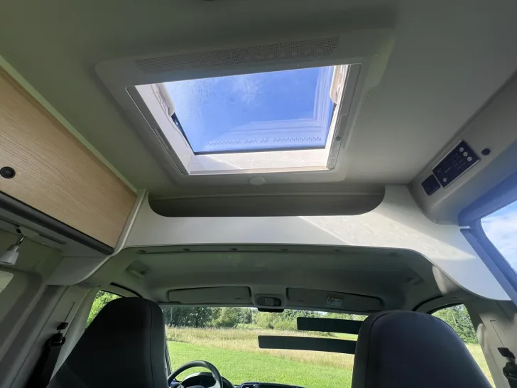 Fahrzeugbild Sunlight Adventure Cliff 640 Markise/Automatik #11