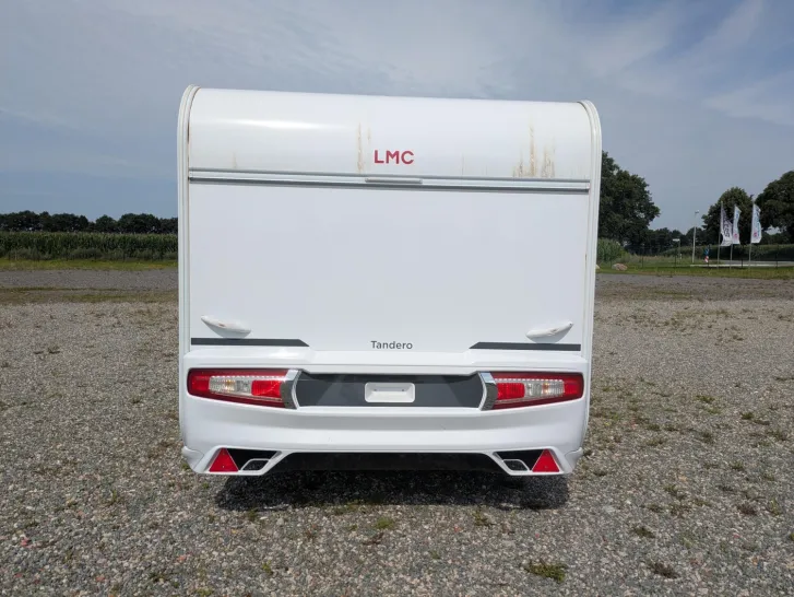 Fahrzeugbild LMC Tandero 510 E GFK-Bug-Dach-Heck/Duschpaket/Anti-Schlingerkupplung #17