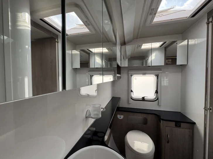 Fahrzeugbild Hobby Prestige 660 WFC #10