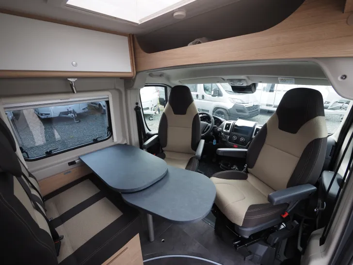 Fahrzeugbild Roadcar R 640, 3. Bett, Isofix, Markise, Radträger, uvm. #5