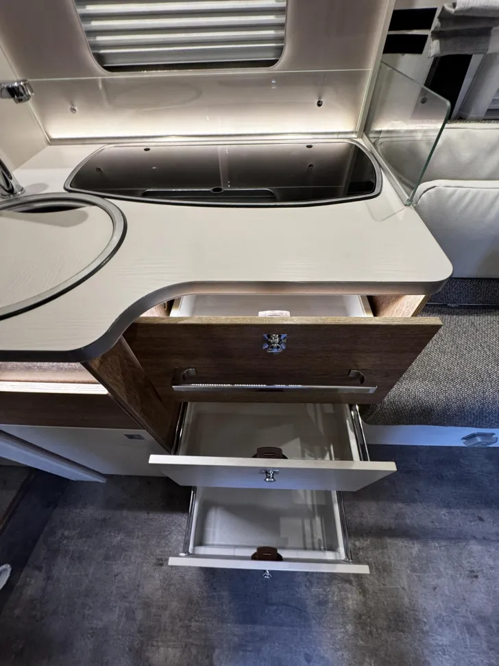 Fahrzeugbild Dethleffs Trend T 7057 EBL (520) #20