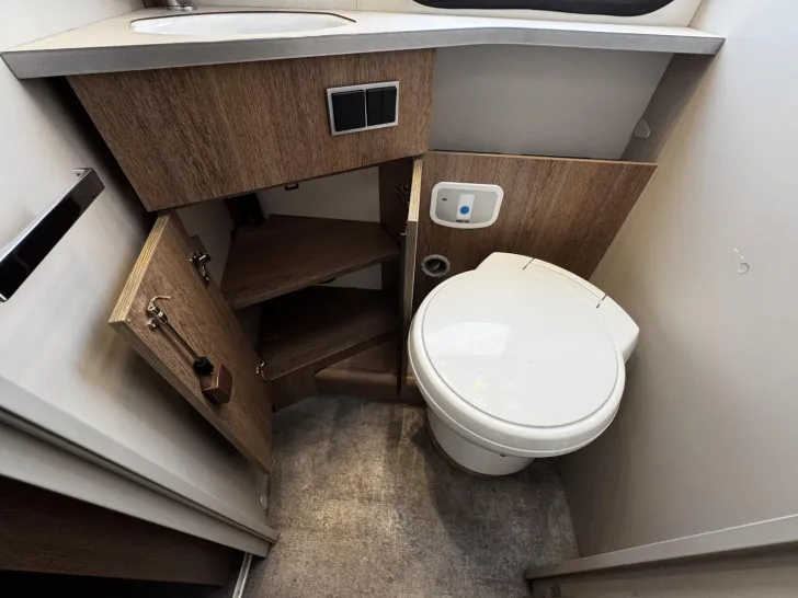 Fahrzeugbild Dethleffs Trend T 7057 EBL (520) #35