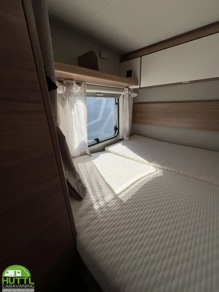 Fahrzeugbild Weinsberg CaraHome 650 DG Mietwagen Verfügbar Nov 26 #9