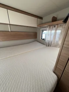 Fahrzeugbild Weinsberg CaraHome 650 DG Mietwagen Verfügbar Nov 26 #10
