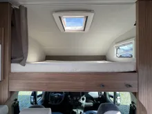 Fahrzeugbild Weinsberg CaraHome 650 DG Mietwagen Verfügbar Nov 26 #12