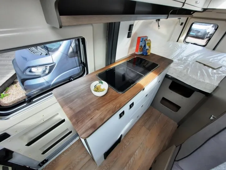 Fahrzeugbild Hobby Vantana De Luxe K60 FT Tagezulassung 15.760 € sparen #13