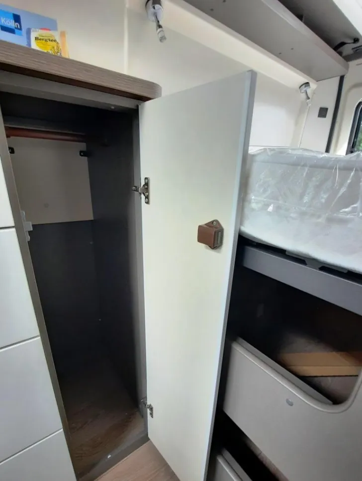 Fahrzeugbild Hobby Vantana De Luxe K60 FT Tagezulassung 15.760 € sparen #15