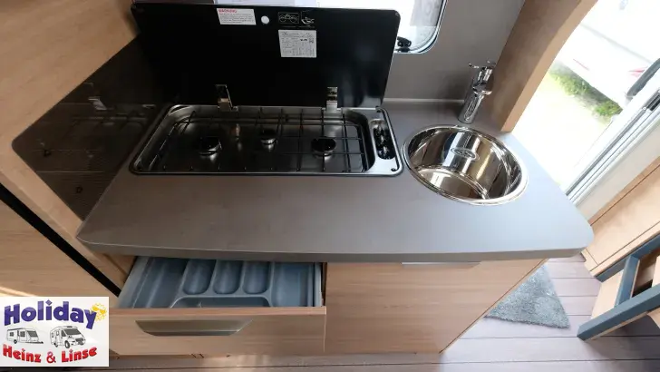 Fahrzeugbild Knaus Südwind 550 FSK 60 Years Auflastung 1. 800 kg #10