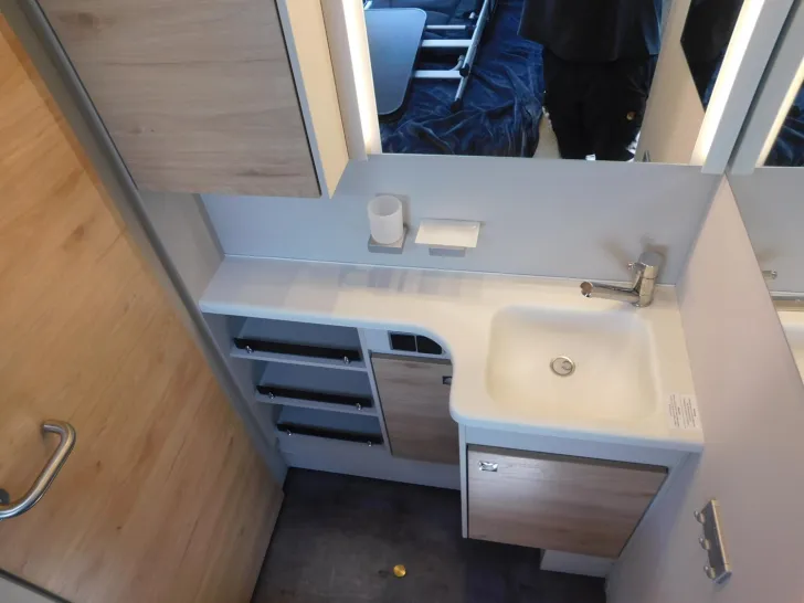 Fahrzeugbild Dethleffs Nomad 730 FKR VOLLAUSSTATTUNG !!! #15