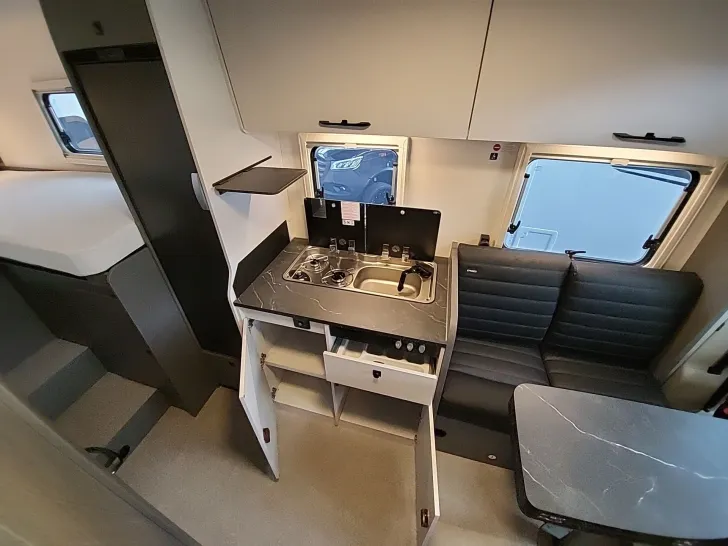 Fahrzeugbild Etrusco T-MODELL BASE 6.9 SBC #9