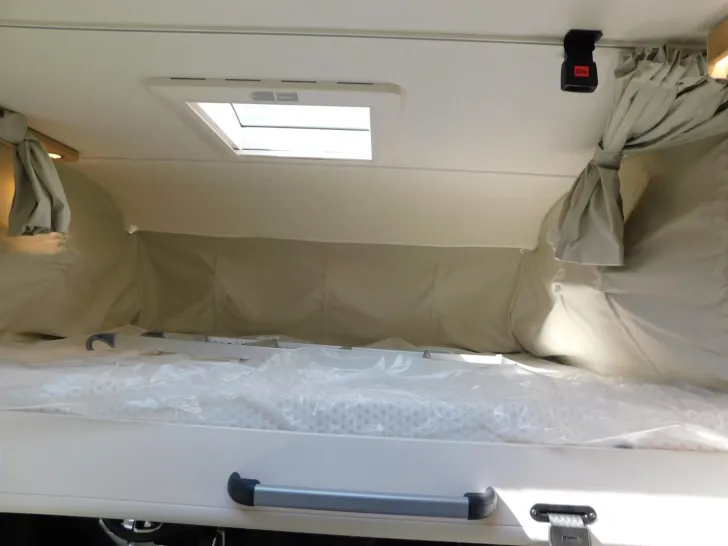 Fahrzeugbild Dethleffs Globebus Active I 4 Combi6E, Fußbodenheizung #20