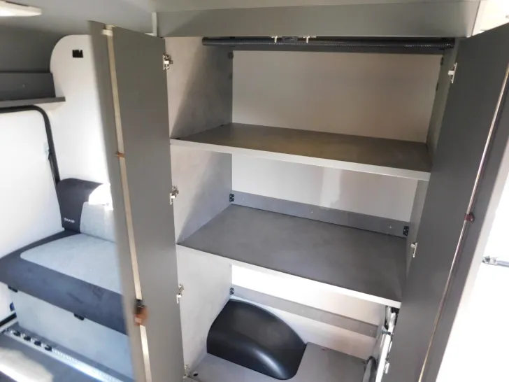 Fahrzeugbild Dethleffs Yoka Go T 1 Automatik, Rahmenfesnter, Heckklappe #15