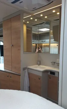 Fahrzeugbild Dethleffs Nomad 490 BLF #8