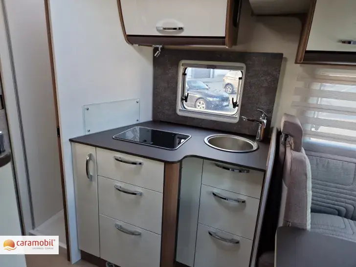 Fahrzeugbild Bürstner Lyseo TD 727 G HL 100 CARAVANS MÜSSEN RAUS! #12