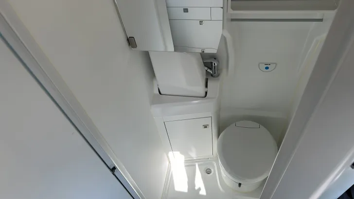 Fahrzeugbild VW Grand California 680 #14