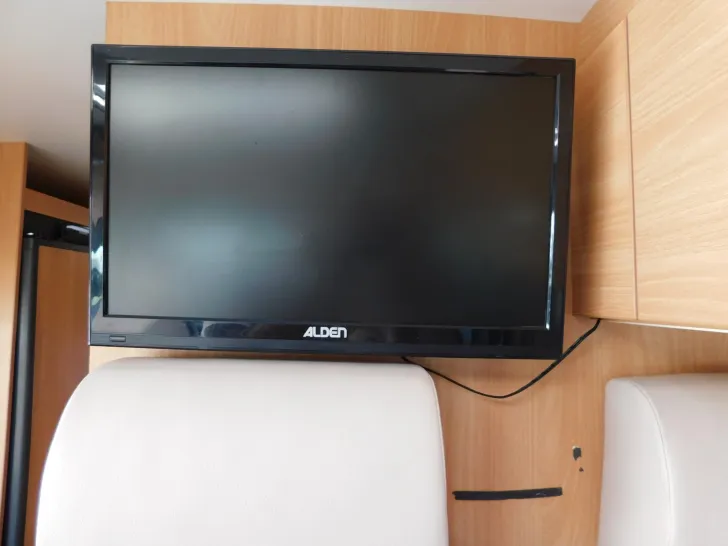 Fahrzeugbild Orangecamp K6 Solar+Anhängekupplung+Rückfahrkamera #12