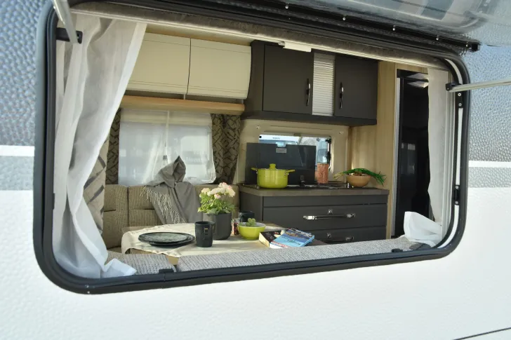 Fahrzeugbild Hobby De Luxe 460 UFe *IC-Sondermodell* #8