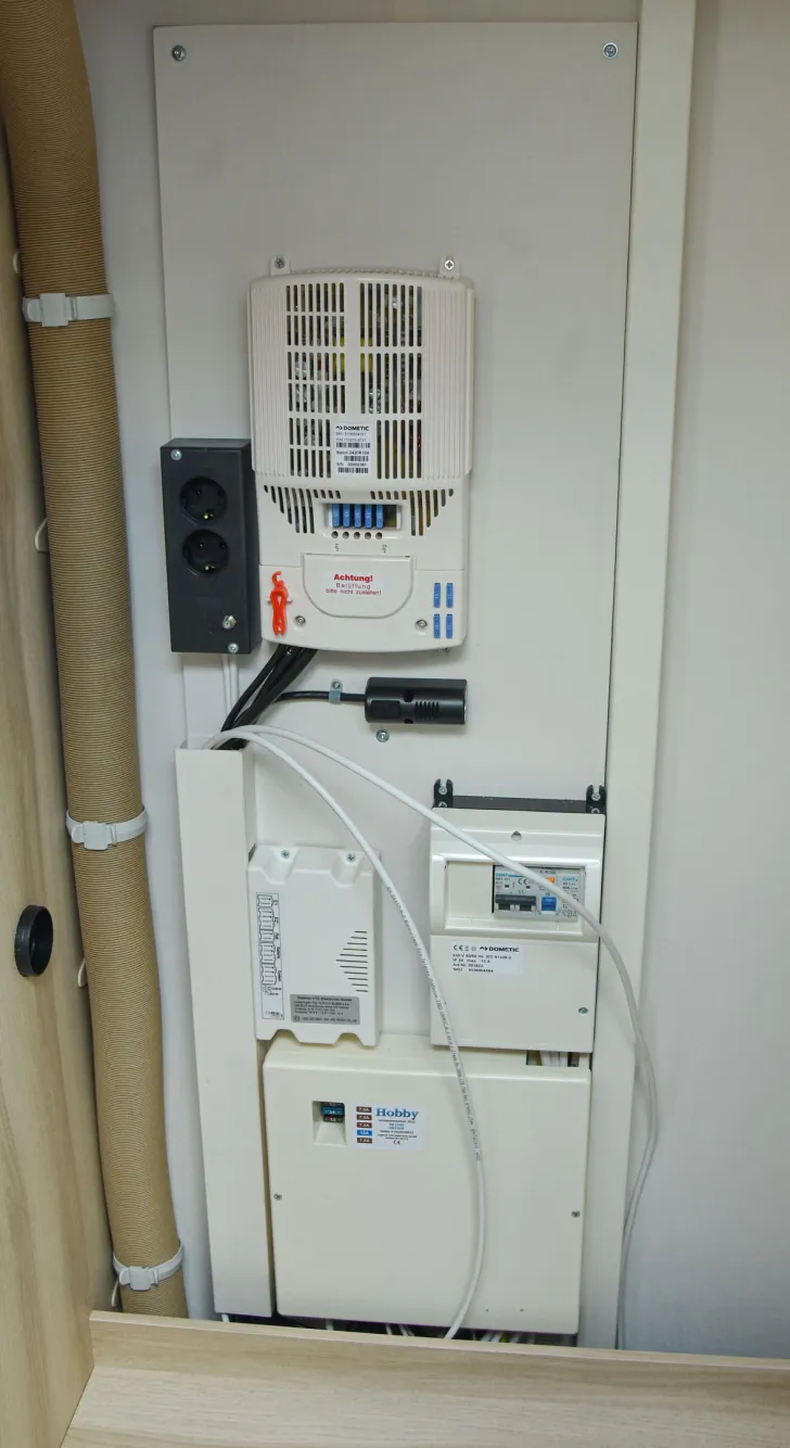 Fahrzeugbild Hobby De Luxe 460 UFe *IC-Sondermodell* #26