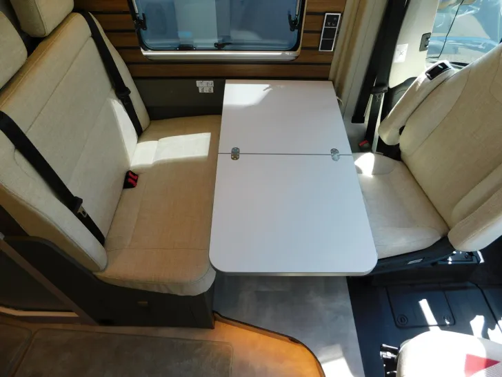 Fahrzeugbild Hymer Grand Canyon Fiat Dieselheizung, Aufstelldach #13