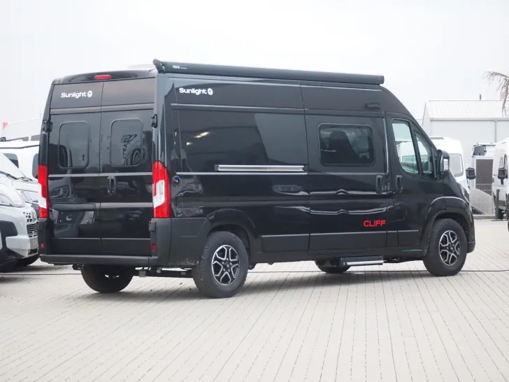 Fahrzeugbild Sunlight CLIFF 600 Adventure Edition, 71.482,-€ Listenp. #3