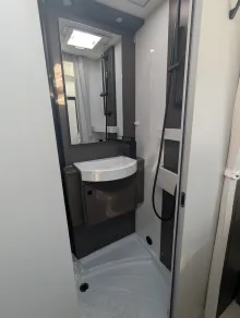 Fahrzeugbild Bürstner B66 690 TD AHK, Sat, TV, Lithium #19