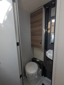 Fahrzeugbild Bürstner B66 690 TD AHK, Sat, TV, Lithium #20