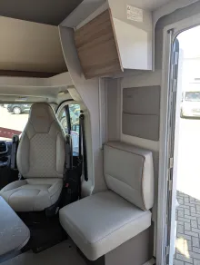 Fahrzeugbild Bürstner B66 690 TD AHK, Sat, TV, Lithium #13