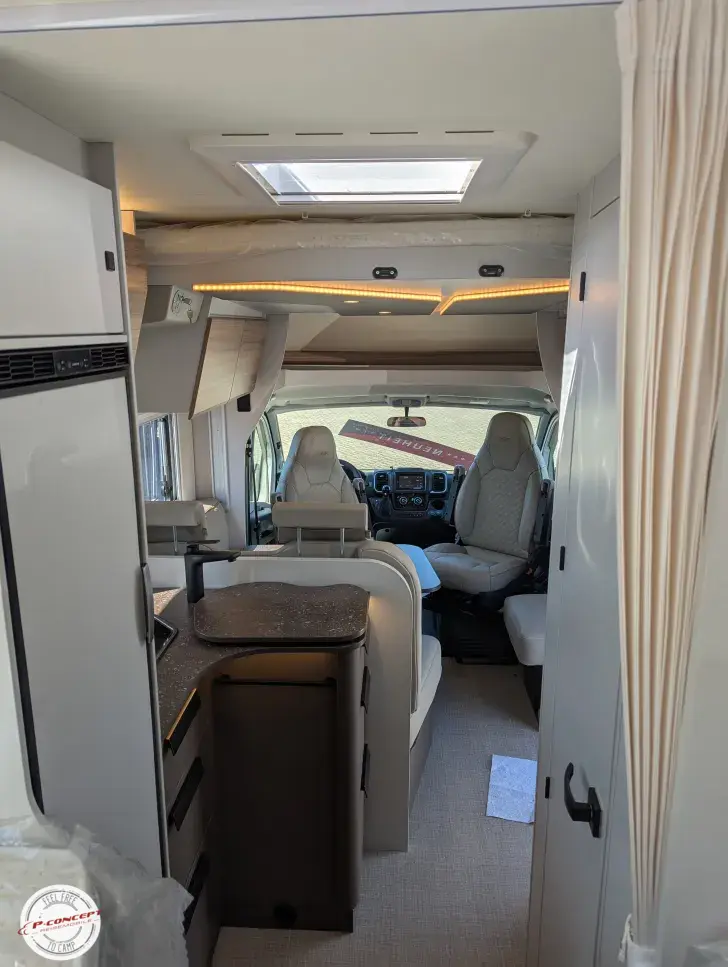 Fahrzeugbild Bürstner B66 690 TD  - Das neue Jubiläumsmodell #9