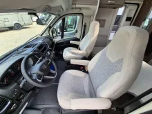 Fahrzeugbild Carado T 447 180PS Automatik/C6E/Heckstützen #9