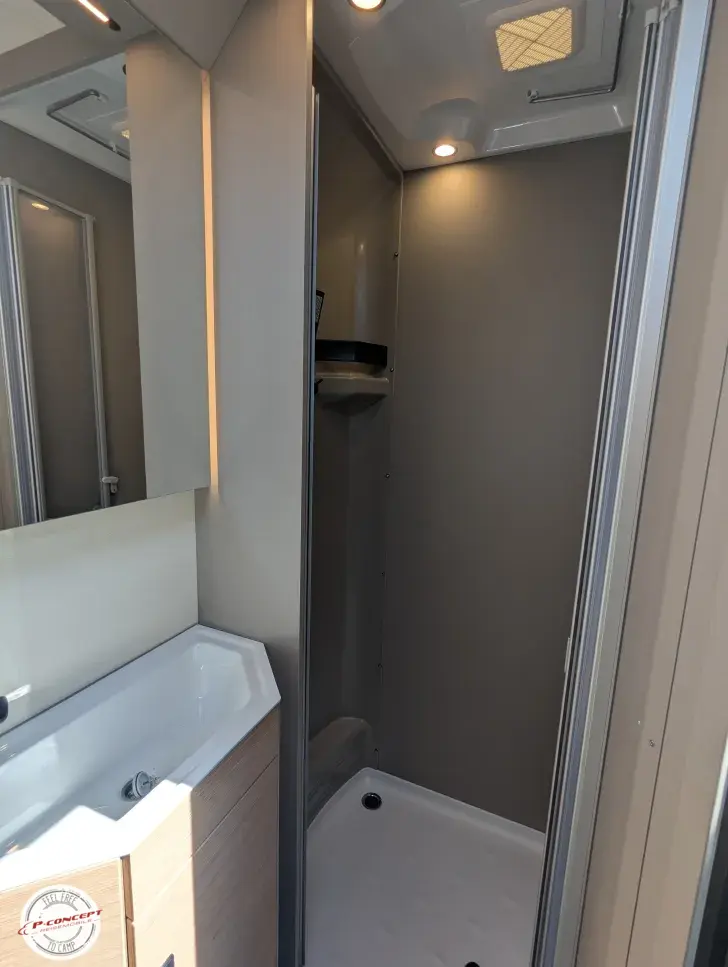 Fahrzeugbild Bürstner Campeo TD 590 Listenpreis: 91.€ #10