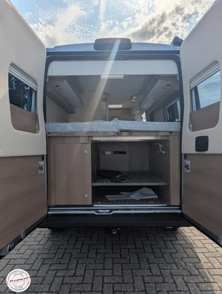 Fahrzeugbild Malibu Van Compact 600 LE Listenpreis: 97.630€ #8