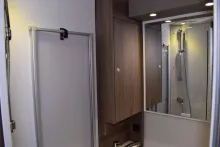 Fahrzeugbild Carado T 135 Pro+ 5,96m, Hubbett, 4 Betten #25