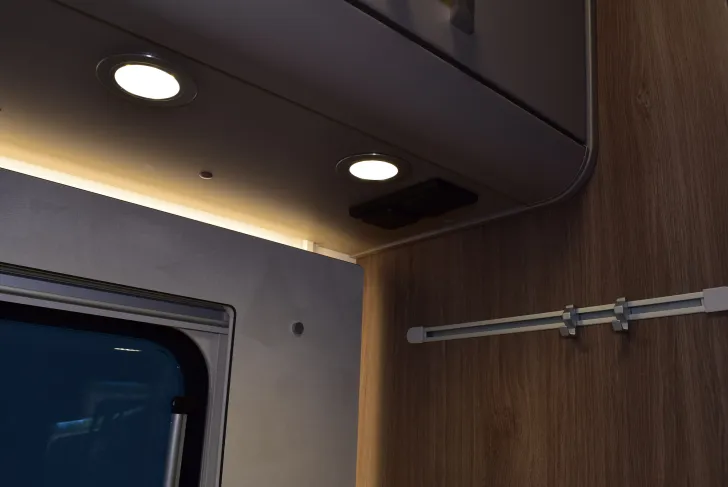 Fahrzeugbild Carado T 135 Pro+ 5,96m, Hubbett, 4 Betten #41