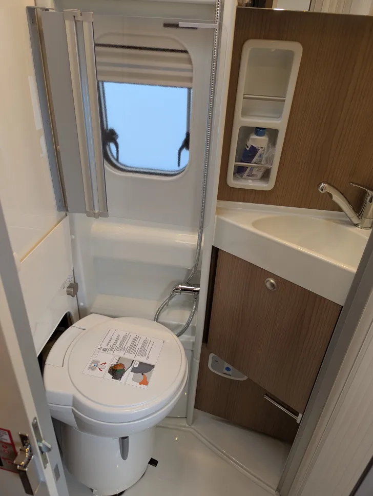 Fahrzeugbild Malibu Van Comfort 640 LE #21