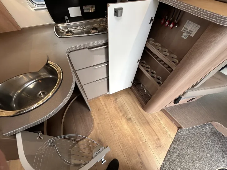 Fahrzeugbild Bürstner Ixeo TL 680 G #13