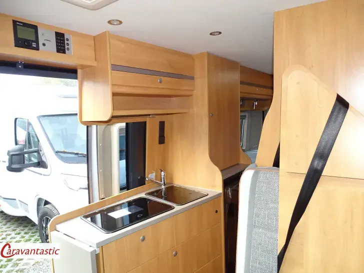 Fahrzeugbild Pössl D-LINE 2WIN PLUS #7