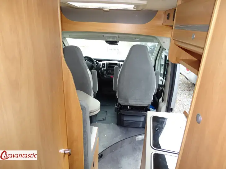 Fahrzeugbild Pössl D-LINE 2WIN PLUS #11