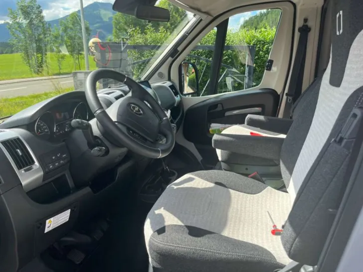 Fahrzeugbild Crosscamp Camper Vans CV FLEX 541 #8