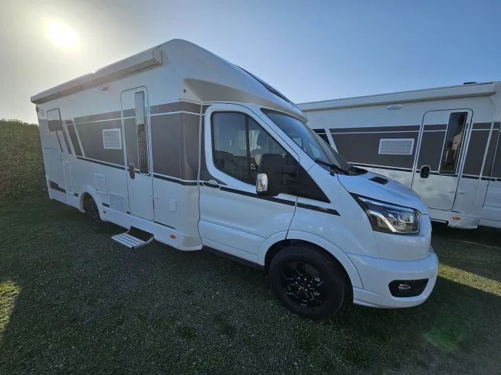 Fahrzeugbild Carado T 447 EDITION26 Hausmesse08.+09.Nov.10.-16.Uhr #3