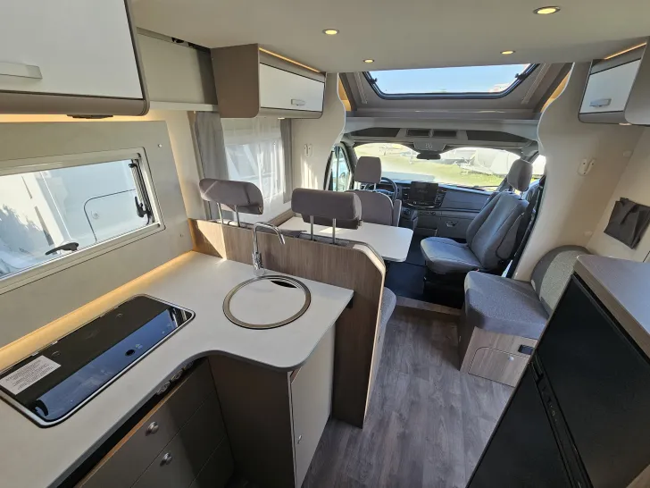 Fahrzeugbild Carado T 447 EDITION26 Hausmesse08.+09.Nov.10.-16.Uhr #5