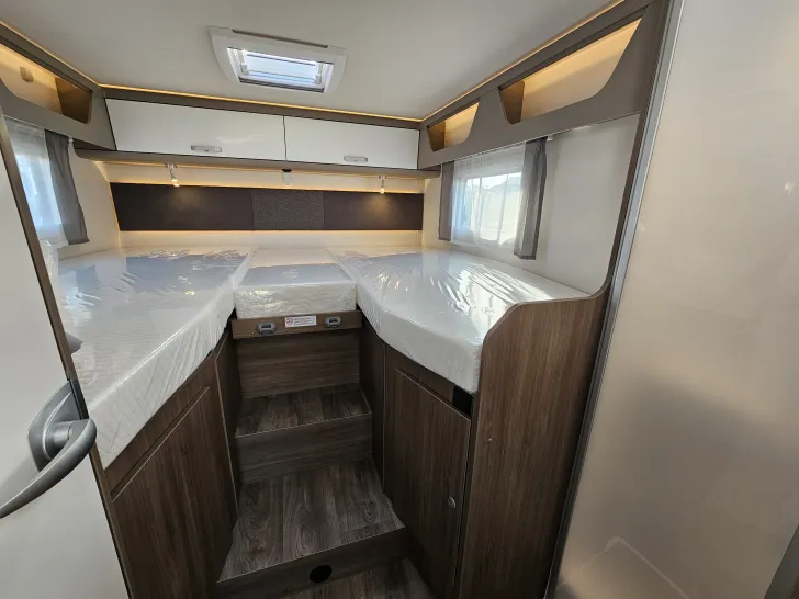 Fahrzeugbild Carado T 447 EDITION26 Hausmesse08.+09.Nov.10.-16.Uhr #9