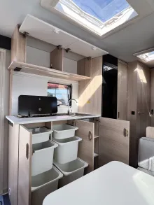 Fahrzeugbild Adria Aviva 522 PT 3er Stockbetten #19