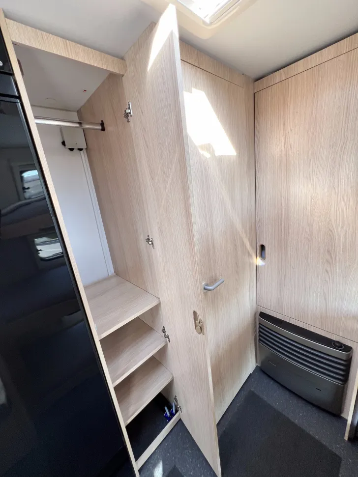 Fahrzeugbild Adria Aviva 522 PT 3er Stockbetten #25