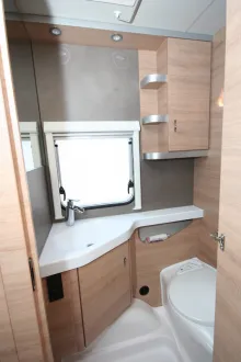 Fahrzeugbild Knaus Südwind 540 UE Black Selection #21