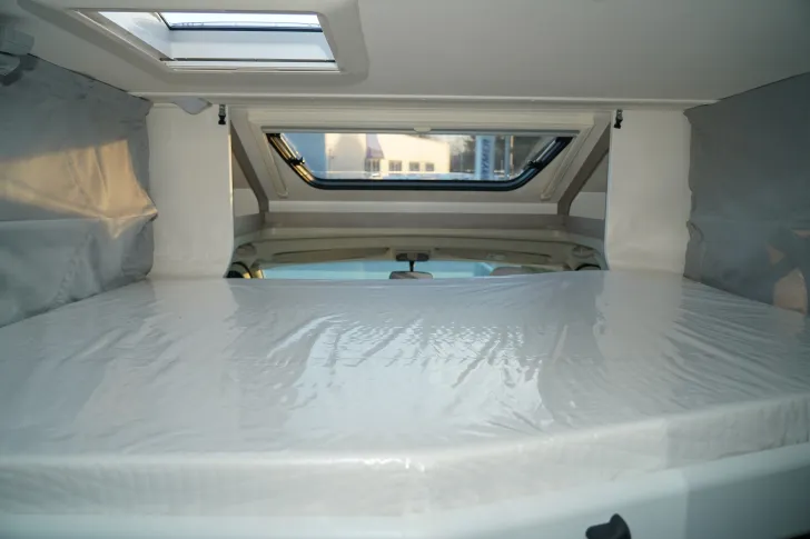 Fahrzeugbild Carado T 338 EDITION25 (37) Hubbett, Fußbodenheizung #13