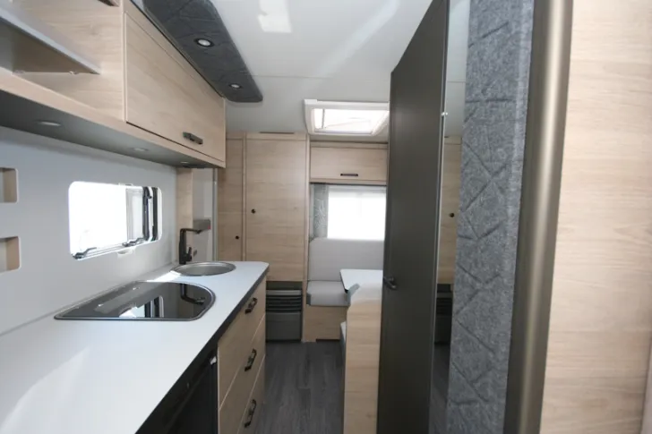 Fahrzeugbild Weinsberg CaraOne 420 QD #14