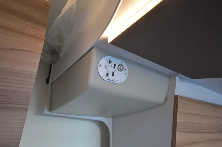 Fahrzeugbild Bürstner B66 TD 690 G Sondermodell*Automatik #14